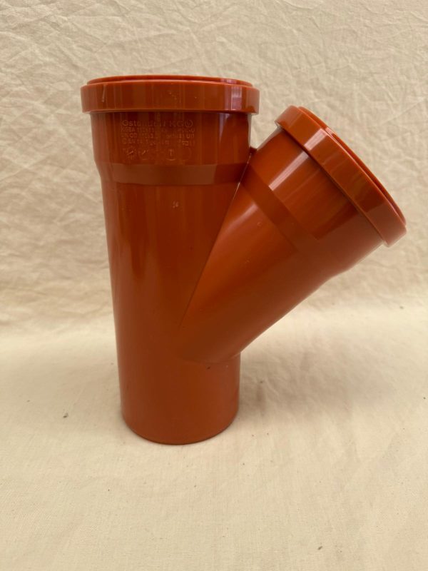 160mm x 3 D_S 45° Equal U_Drainage